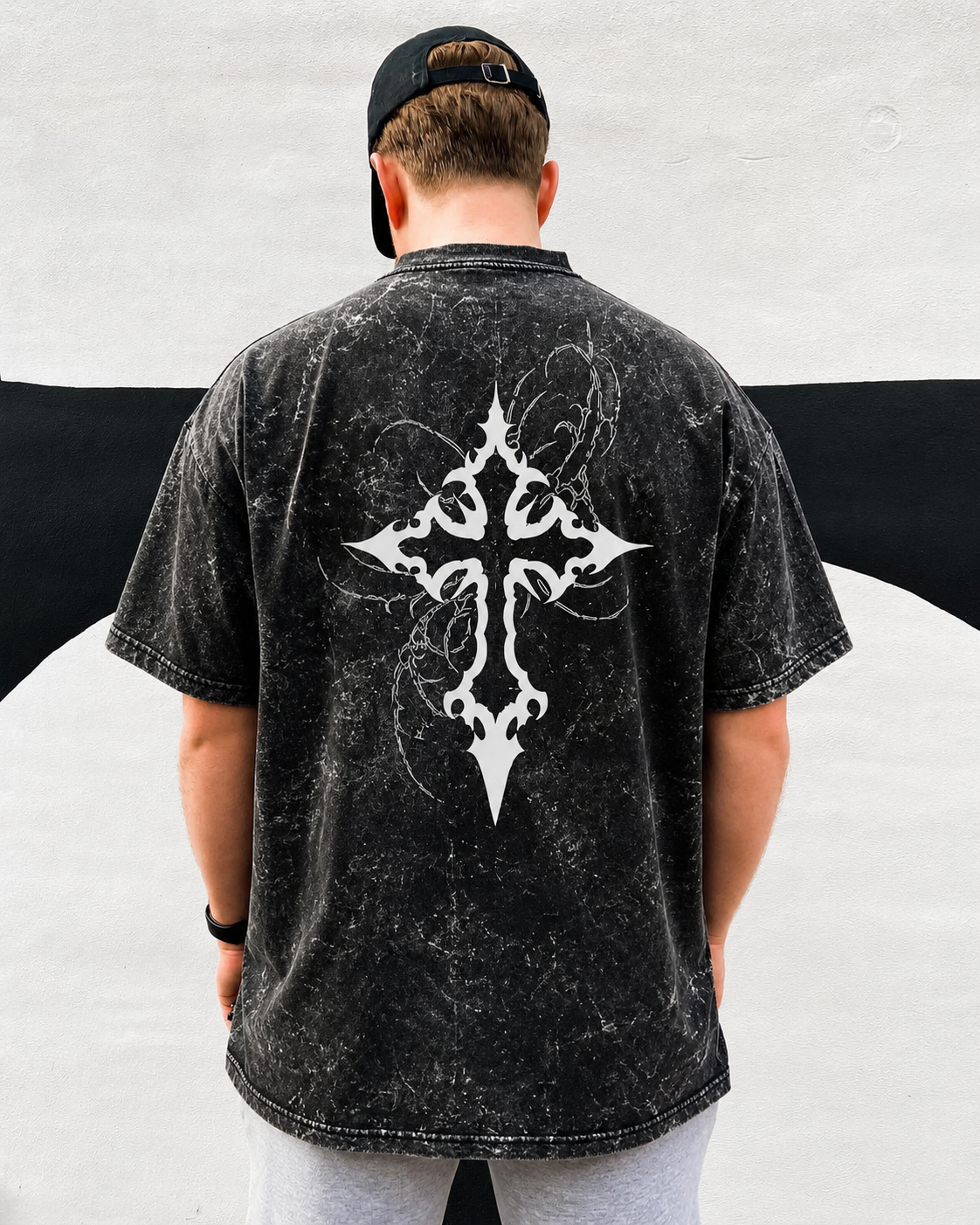 Black acid wash t shit