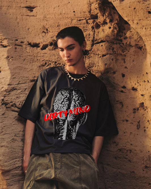 DIRTY MIND OVERSIZED TEE